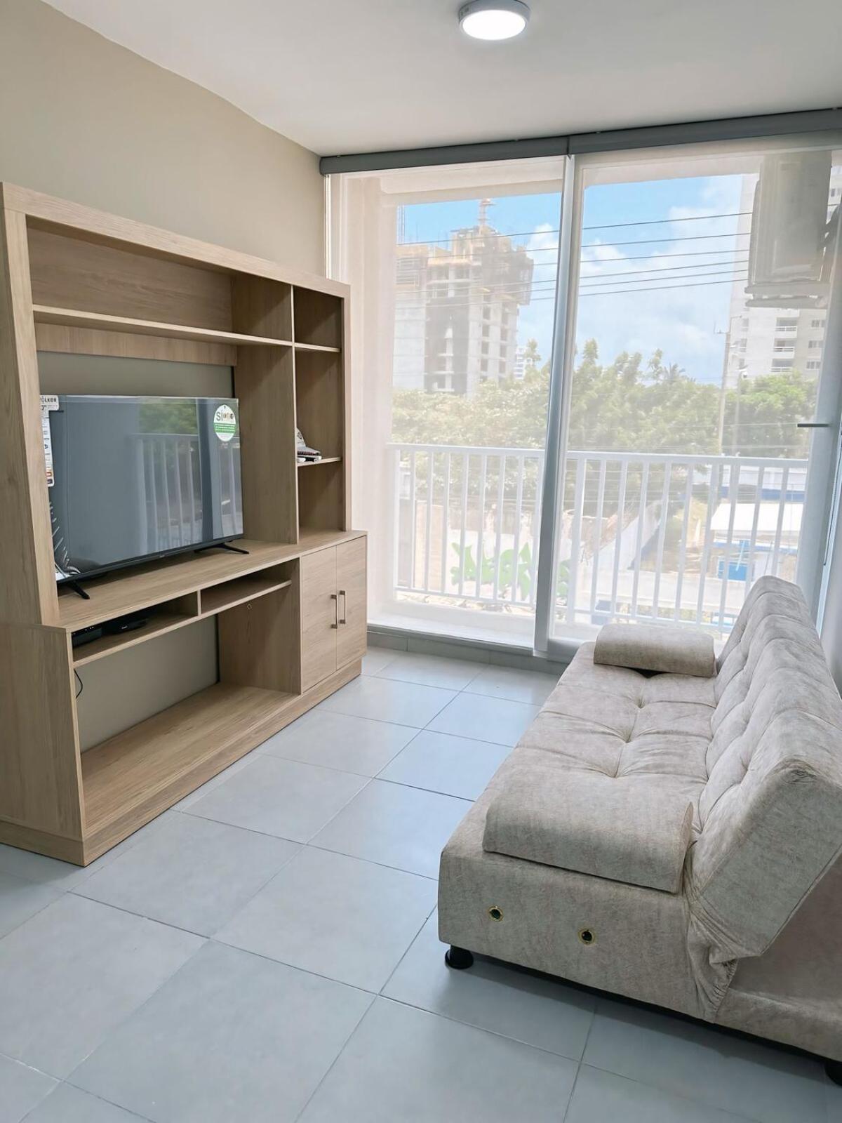 Apartamento, Apartment *
